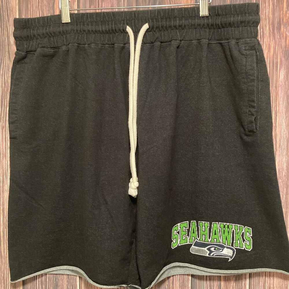 NFL Team Apparel Sleepwear Seattle Seahawks Logo Black Shorts - Mens Size 2XL